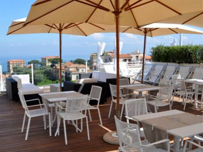 Plaza Sorrento holiday offers